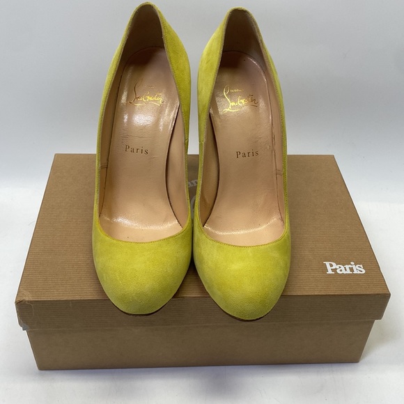 Christian Louboutin Ron Ron Suede lime green / Anis round toe high heeled pumps - Picture 3 of 16